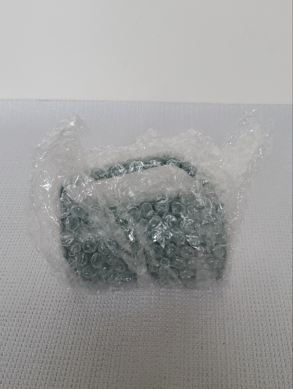 Wrapping Paper Roll Cutter - Picture 4 of 5